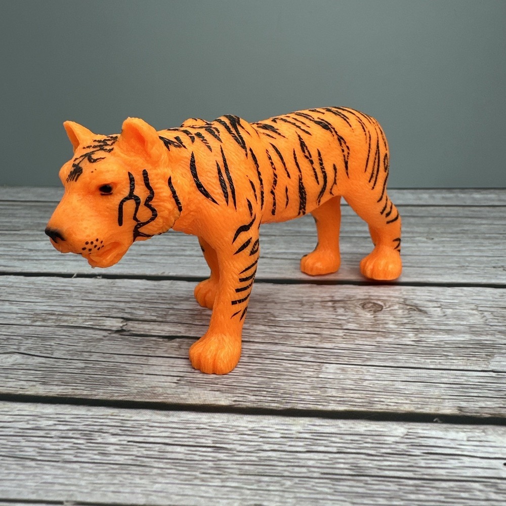 Vintage Greenbrier International Safari Zoo Animal Plastic‎ Tiger Orange